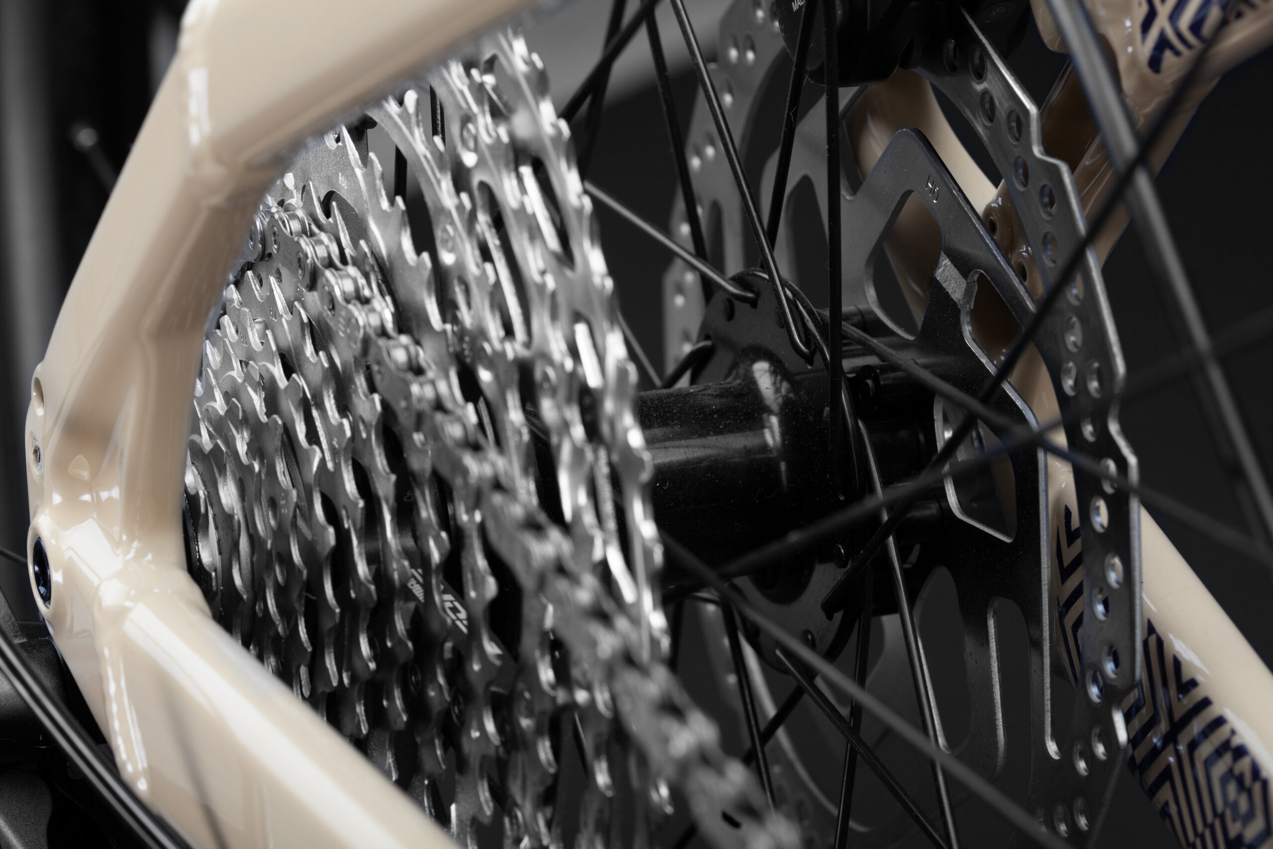 Devinci Kobain SLX 12s - Image 6
